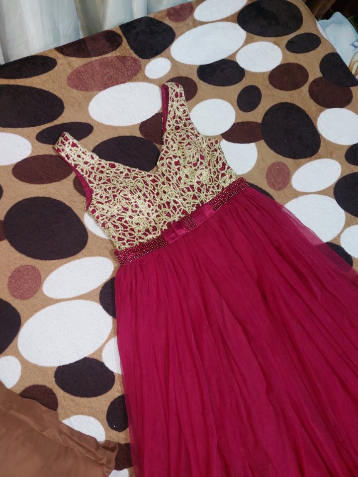Queen & Queens | Rent or Sell Dresses and Accessories