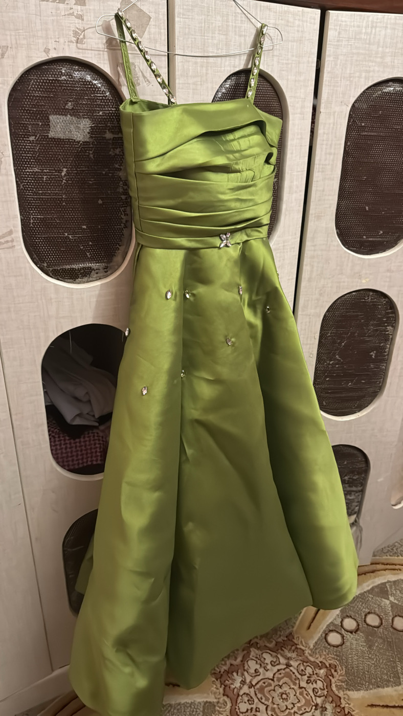 فستان سهرة