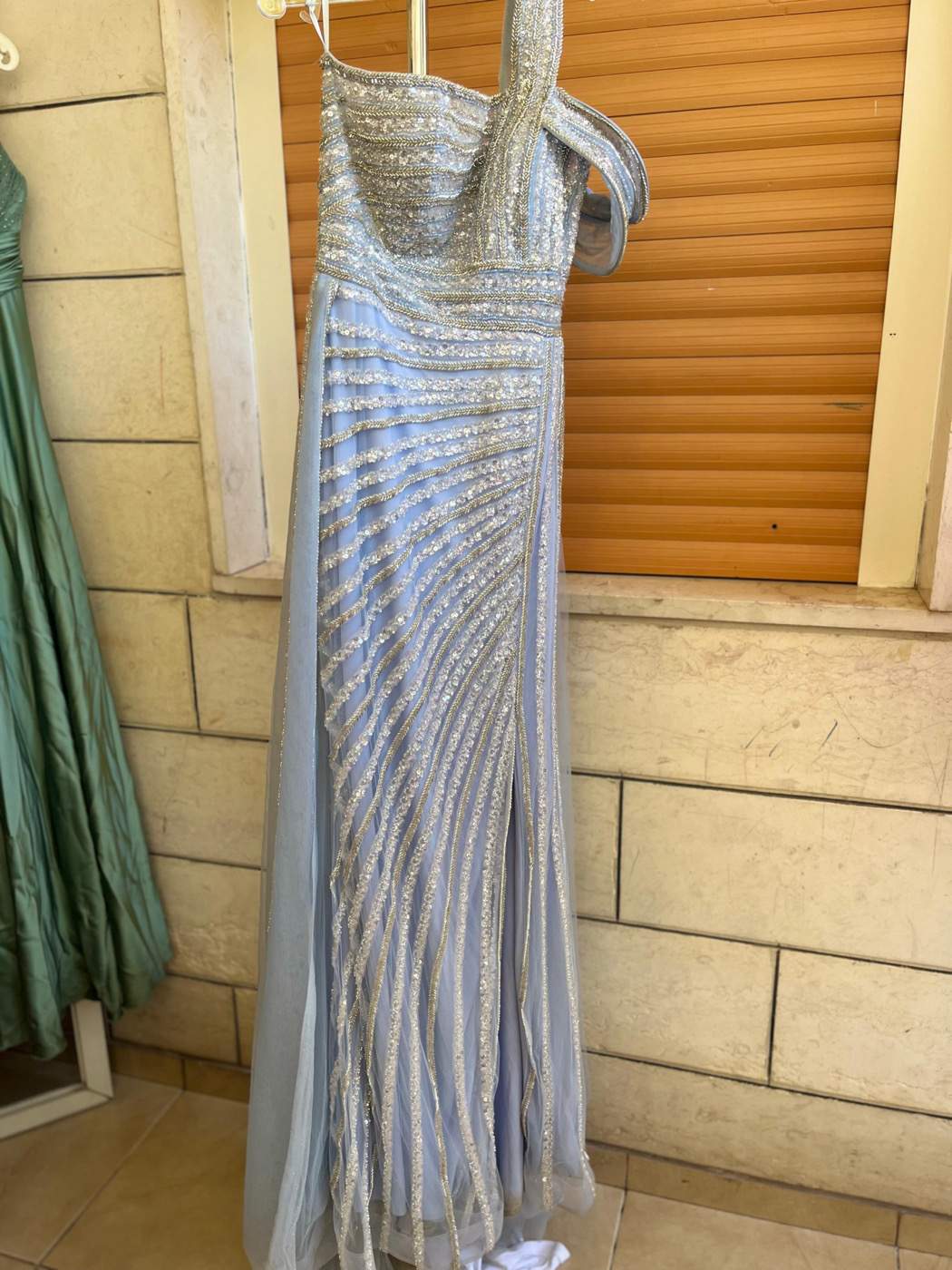 فستان سهرة