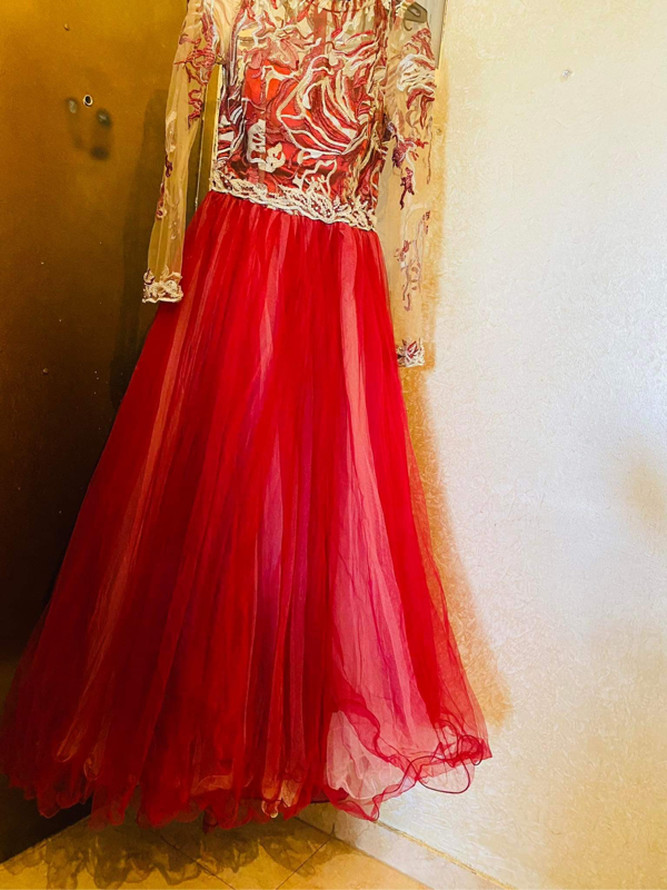 Queen & Queens | Rent or Sell Dresses and Accessories