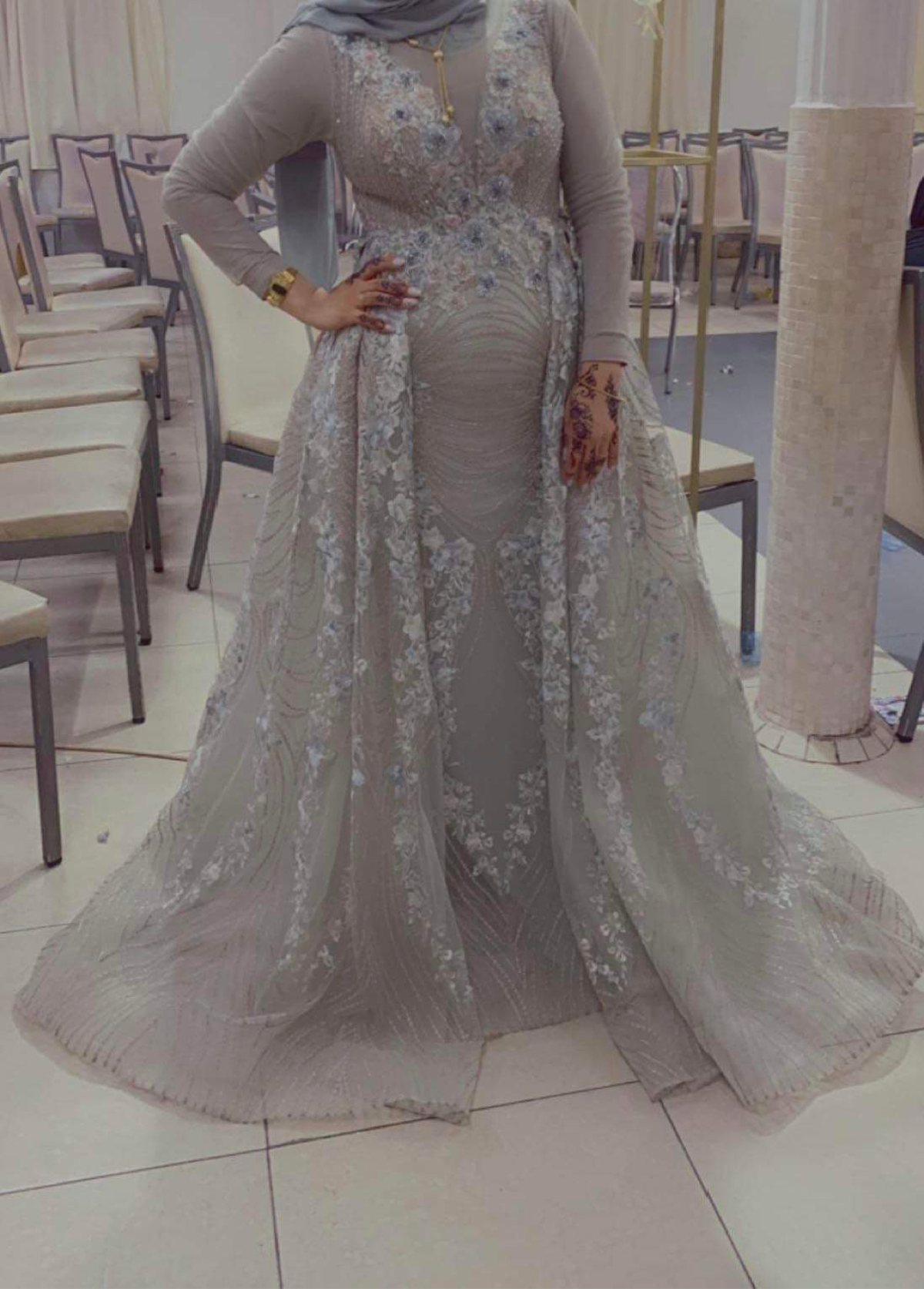 Queen & Queens | Rent or Sell Dresses and Accessories