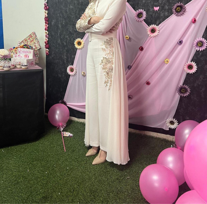 White embroidered thobe