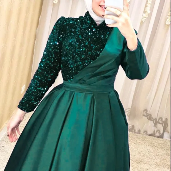 Queen & Queens | Rent or Sell Dresses and Accessories