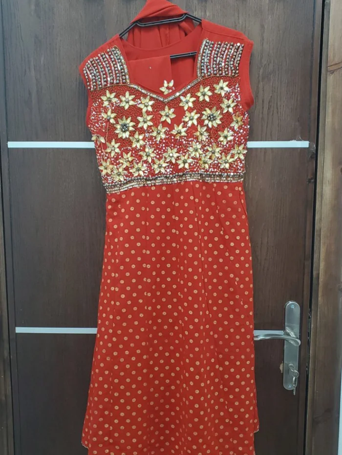 Orange embroidered thobe