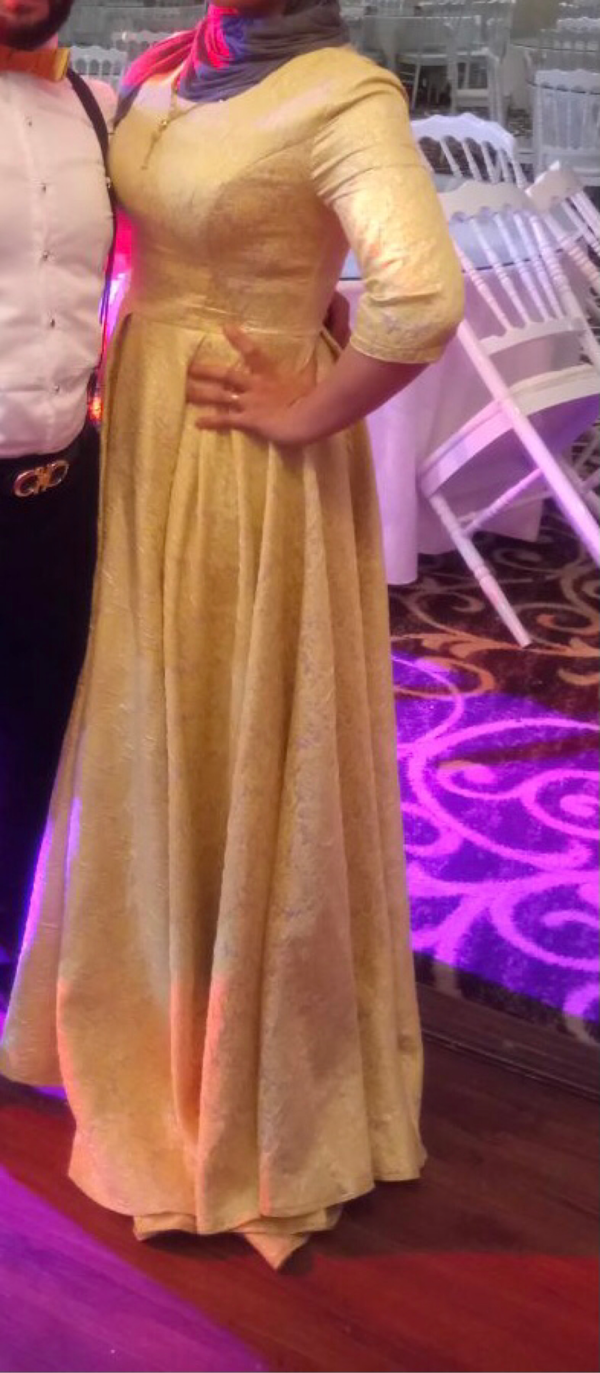 Queen & Queens | Rent or Sell Dresses and Accessories