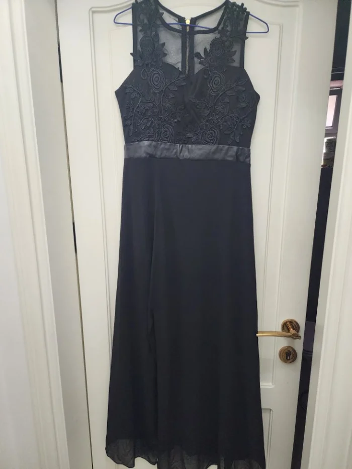 Schwarze Abendkleid
