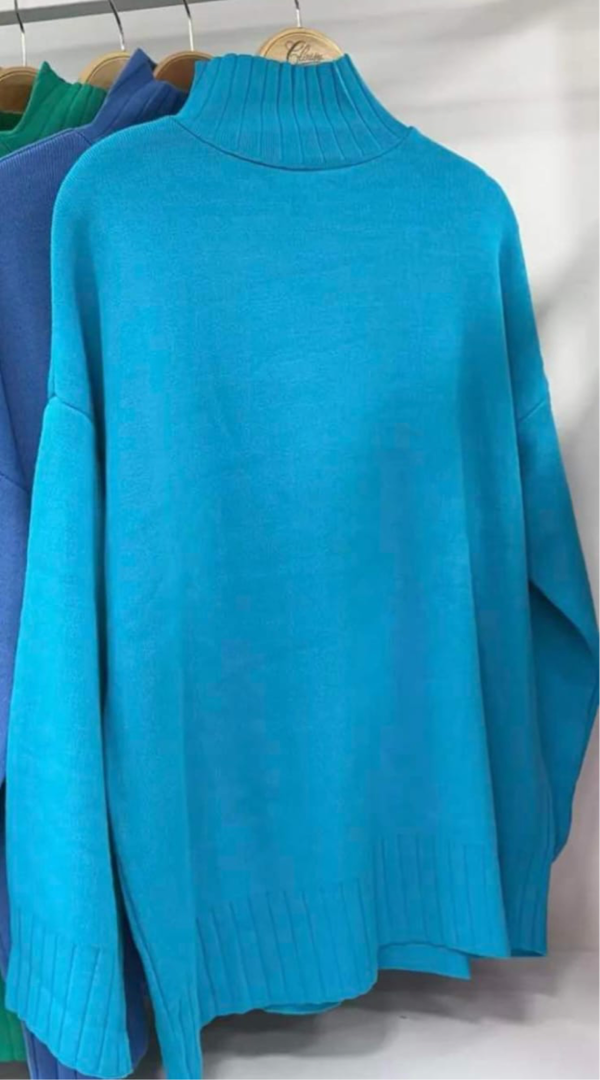 Queen & Queens | Rent or Sell Dresses and Accessories