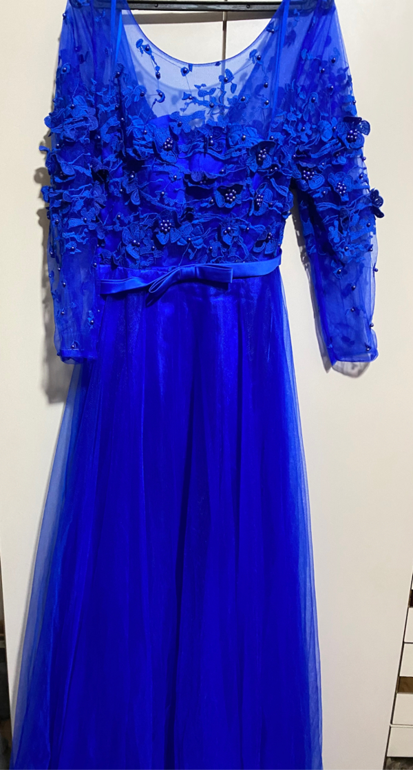 أكمام طويلة