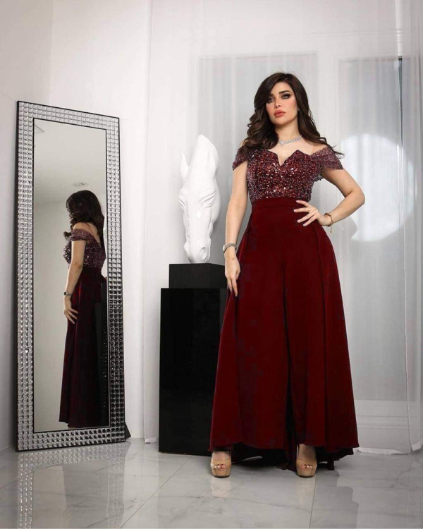 Queen & Queens | Rent or Sell Dresses and Accessories
