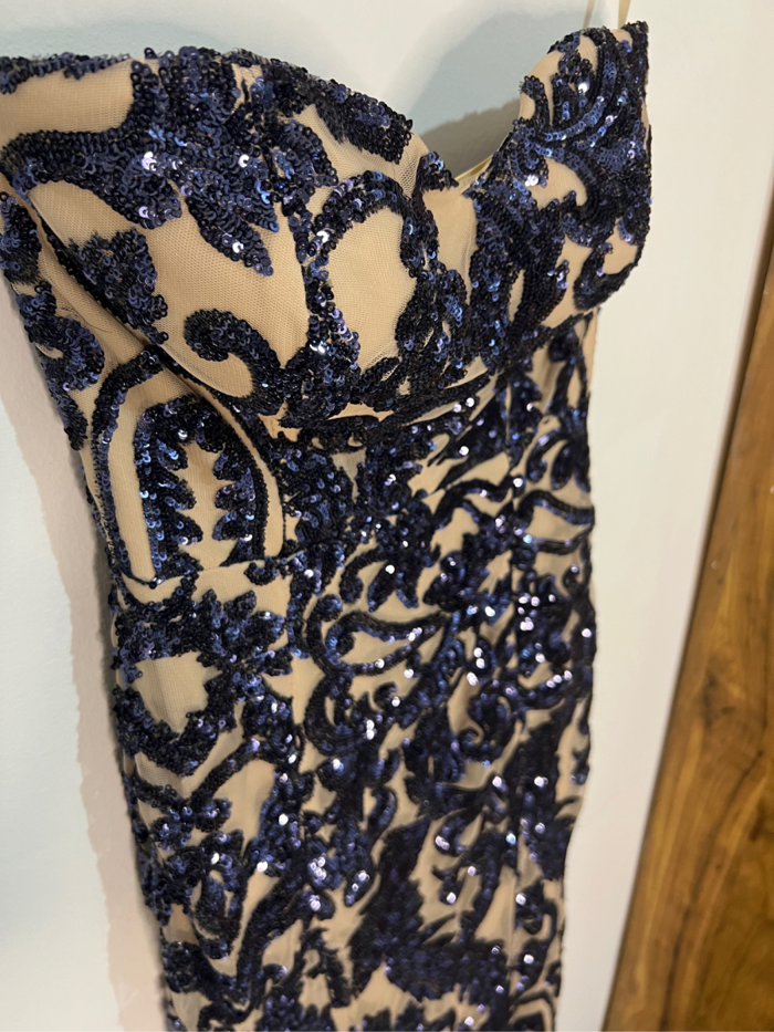 Beige Brautkleid