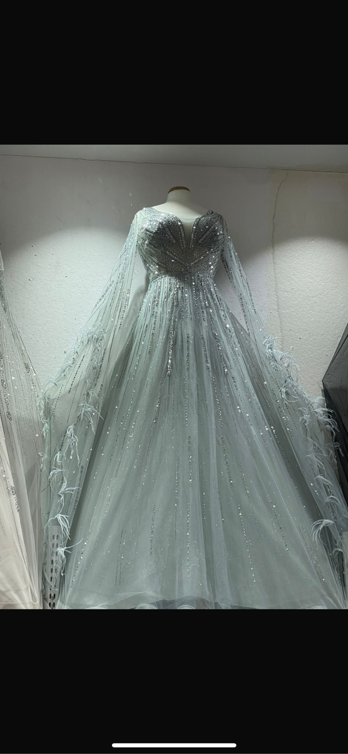 لباس عروس آبی