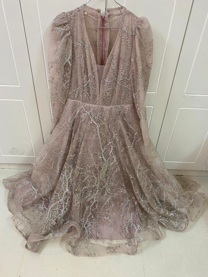 Lila Abendkleid