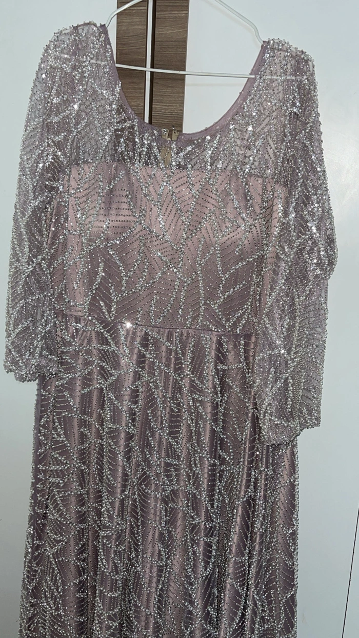 Lila Abendkleid