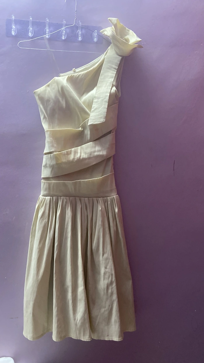 Beige Abendkleid