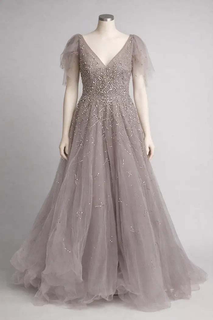 Silberne Abendkleid