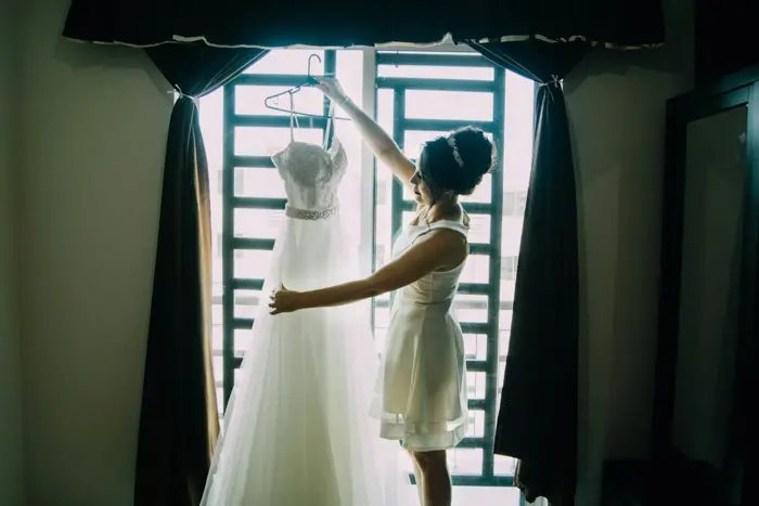 Wedding Dress Fit and Silhouette: Timeless Decisions That Photograph Beautifully