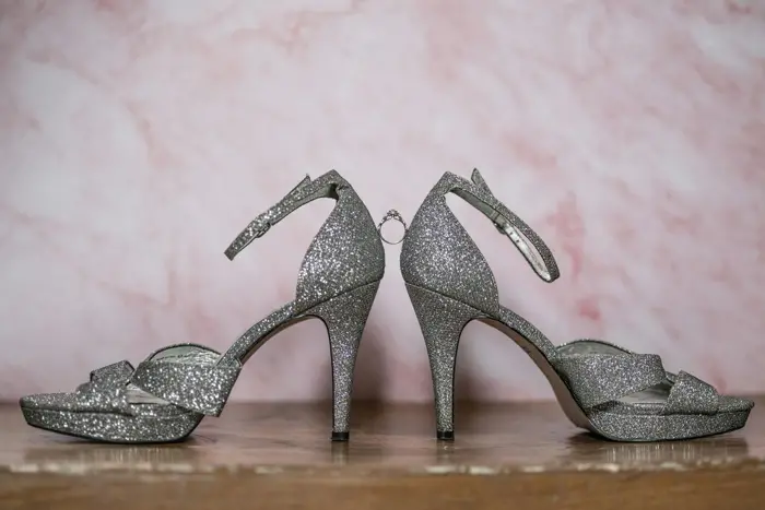 How to Choose the Perfect Silver Evening Shoes