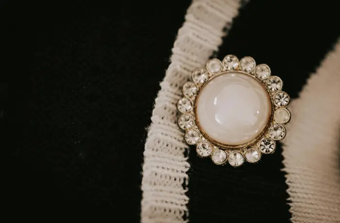 A Complete Guide to Vintage Brooch
