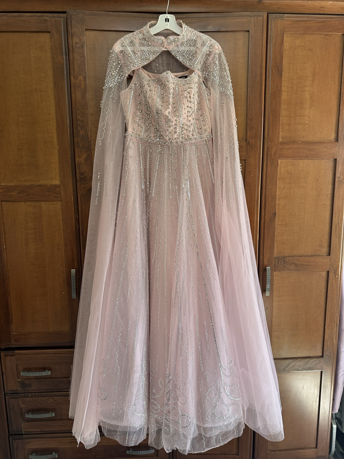 Rosa Abendkleid