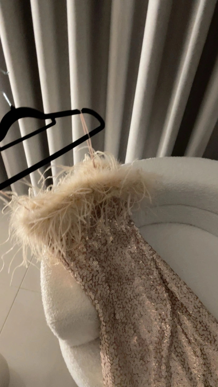 Beige Abendkleid
