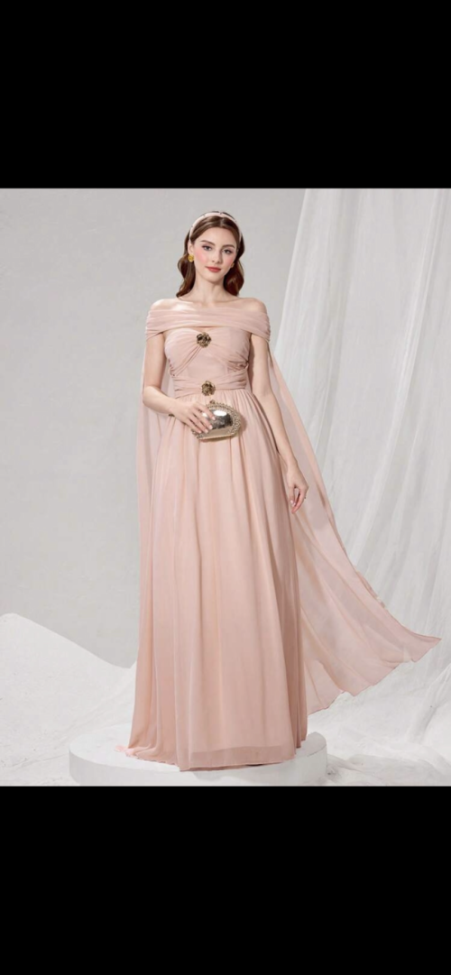 فستان فساتين ضيقة - M، اسود، محافظه الدوادمي ، المملكة العربية السعودية - صورة 1