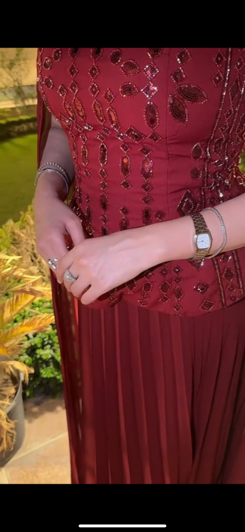 فستان  سهرة - L، احمر، بغداد زيونة، العراق - صورة 1