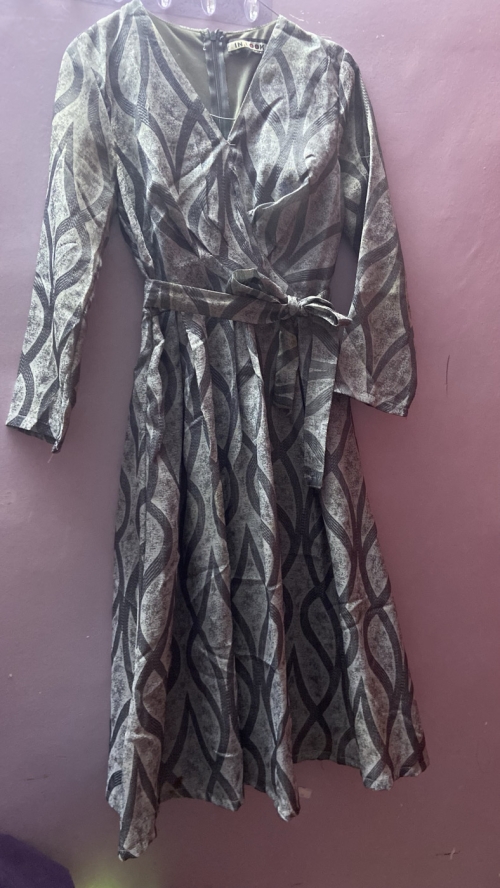 Long-Sleeve Dress - S, Silver, مكه المكرمه, Saudi Arabia - image 3