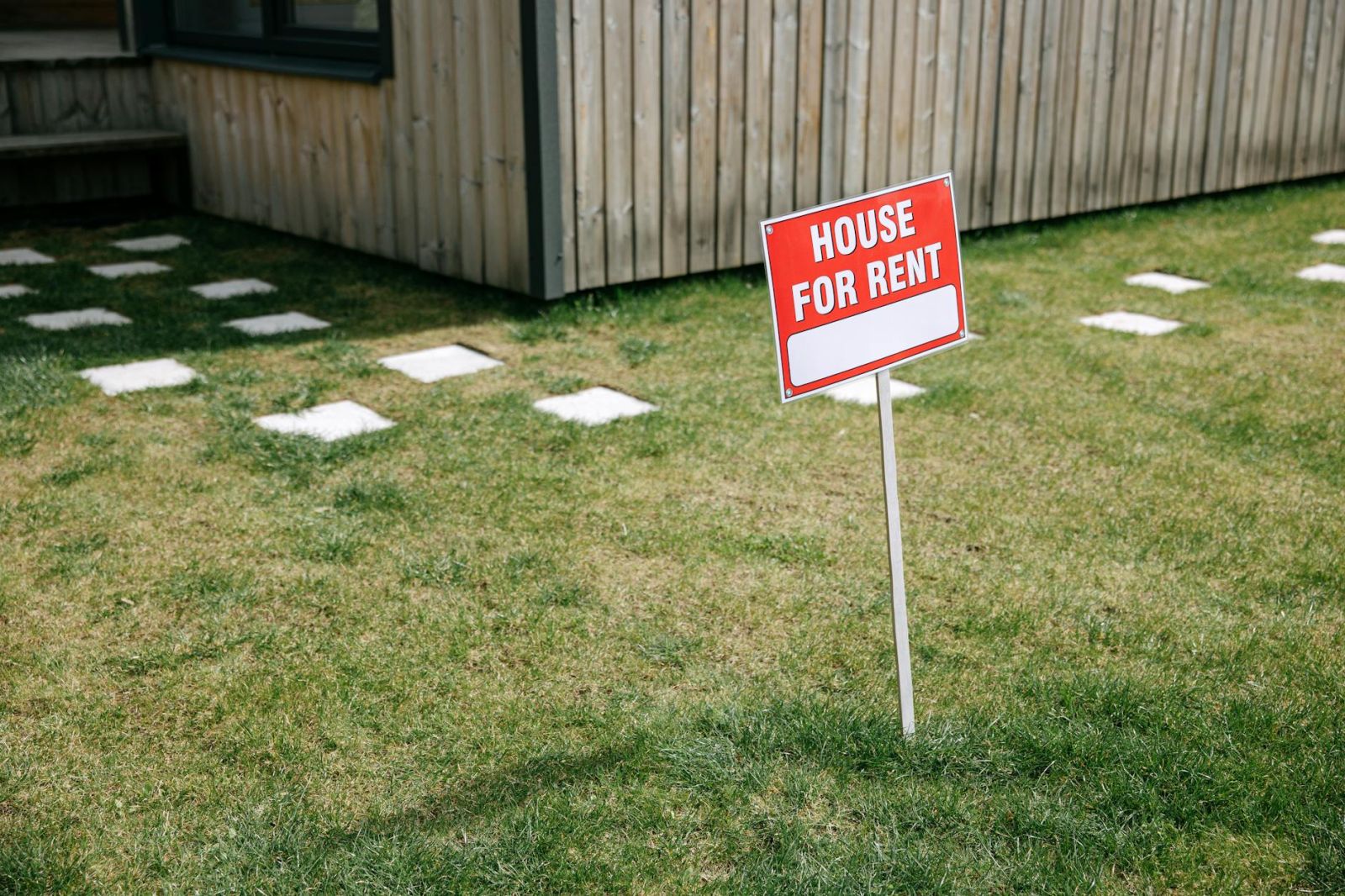 How to Choose the Perfect Comparing Rental Quotes