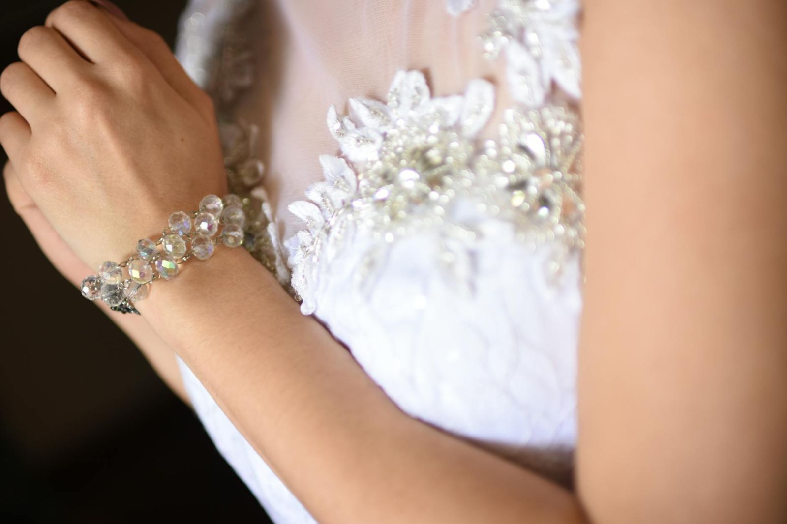 A Complete Guide to Wedding Bracelet