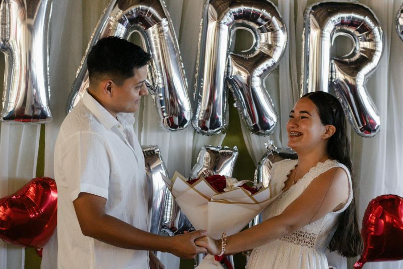 How to Choose the Perfect Engagement Party Planning