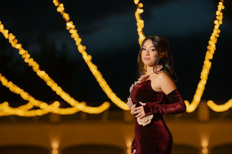 How to Choose the Perfect Velvet Evening Gown