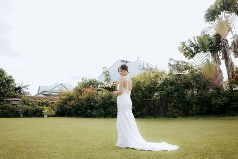 A Complete Guide to Sheath Wedding Dress