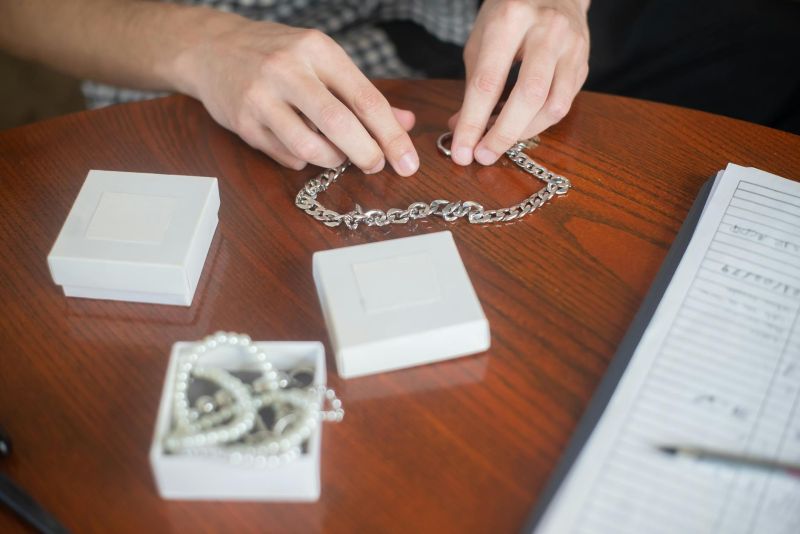 Wedding Jewelry Curation: Advanced Advice for Modern Brides