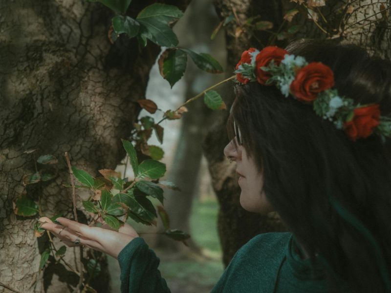 How to Choose the Perfect Flower Crown