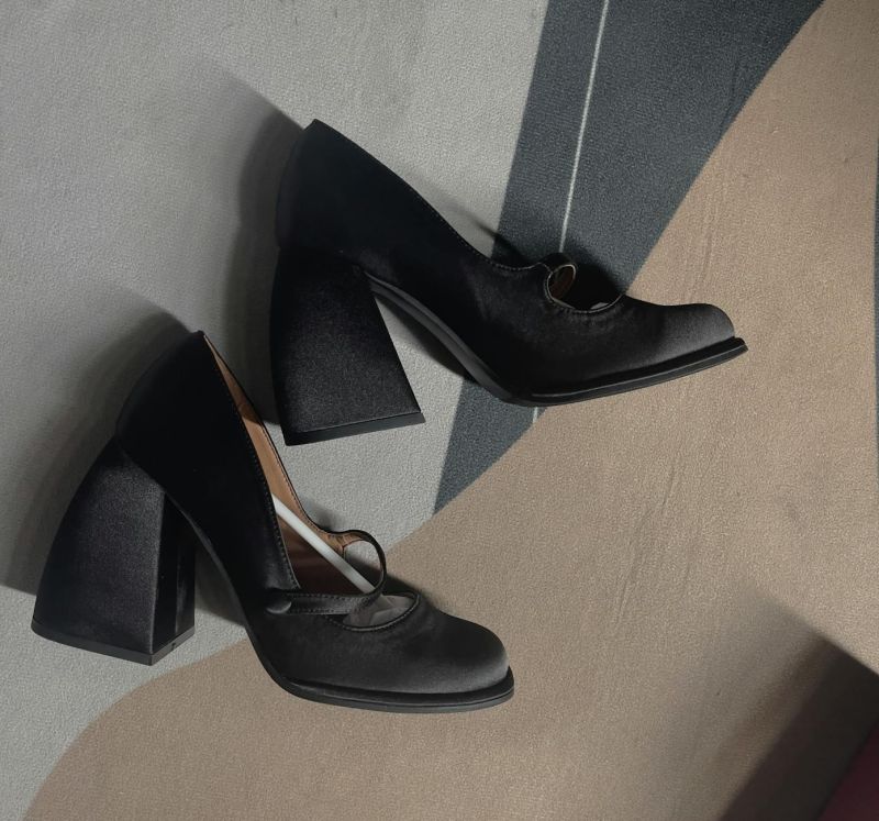 How to Choose the Perfect Block Heel Shoes